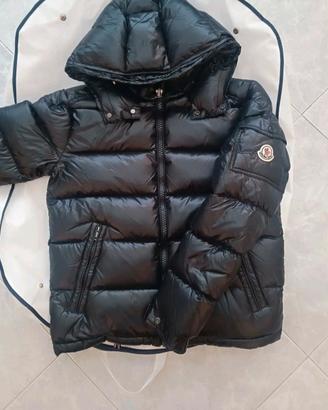 Moncler maya