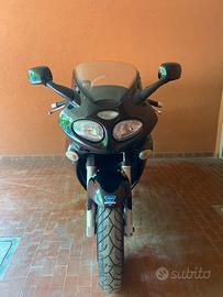 Triumph Sprint st 955i