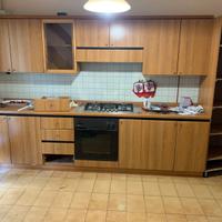 Cucina usata senza elettrodomestici