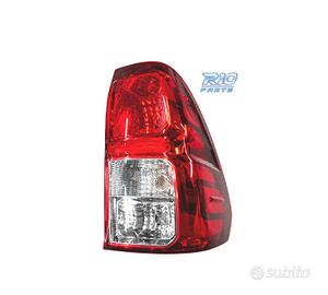 FANALE DESTRO TOYOTA HILUX 16- ESTERNO