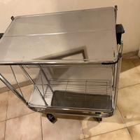Carrello portavivande