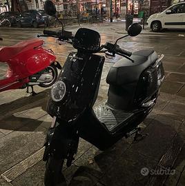 Scouter cinquanta NIU