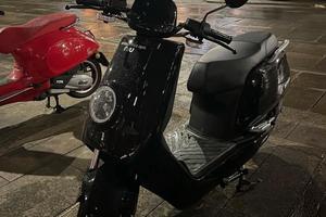 Scouter cinquanta NIU