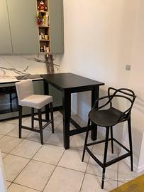 Tavolo bar con 2 sgabelli