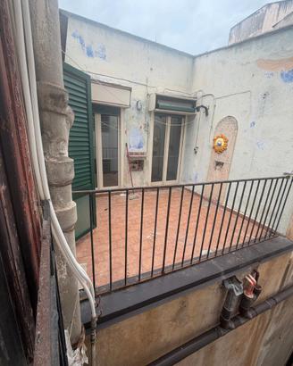 centro storico comodo 3 vani 2 terrazze