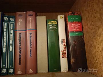 Volumi cartonati fantascienza editori vari
