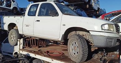 MAZDA B2500D 4X4 - ANNO 2005