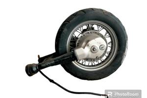 forcellone con cerchio Kawasaki Vulcan 1500