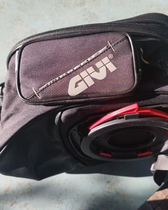 Borsa da serbatoi TANKLOCK della GIVI