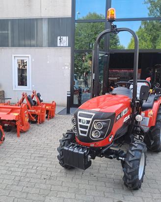 TRATTORE VST 930R PLUS