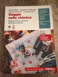 Libro di chimica