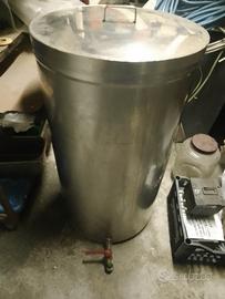 1 tanica per olio/ vino (da pulire internamente)