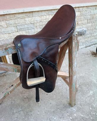 Equitazione sella  inglese  Pariani