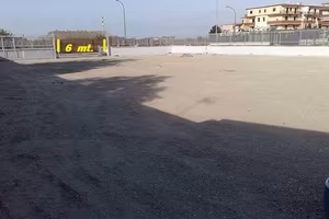 Terreno uso deposito