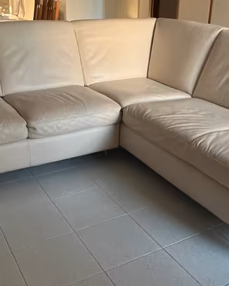 Divano vera pelle Natuzzi