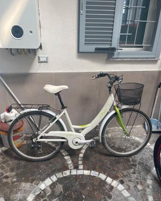 BICI DA PASSEGGIO IN ALLUMINIO