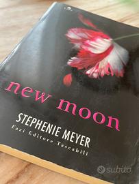 New Moon - Stephenie Meyer
