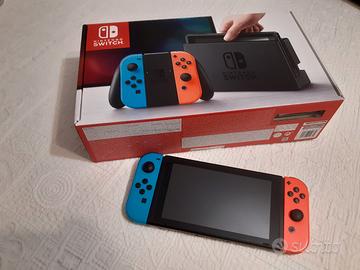 Nintendo Switch con accessori