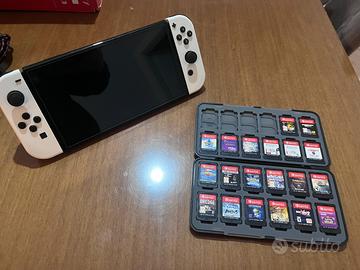 Nintendo Switch Oled + 20 giochi