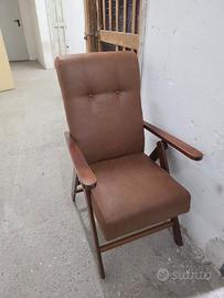 poltrona da riposo in pelle
