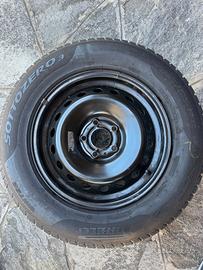 4 Cerchi con gomme invernali 215 65 16