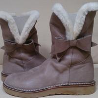 Stivale NUOVO Stivali usati n.34/31/35/36/28 bimba