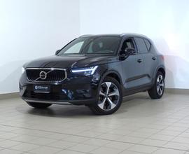 Volvo XC40 2.0 b3 Core auto