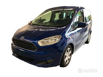 Ford Tourneo Courier 1.5 tdci 95cv plus E6