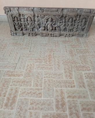 Pannello Dea Lakshmi legno 87cm - 850€