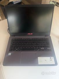Asus VivoBook S14