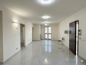 4Vani con Garage Nuova Costruzione Zona S.Catania