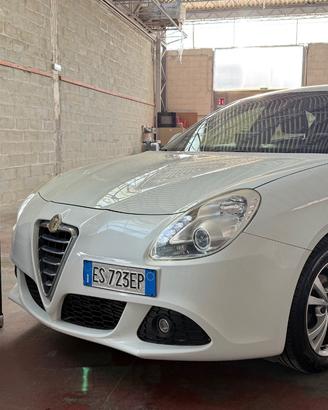 Alfa Romeo Giulietta 1.6 JTDm-2 105 CV Exclusive