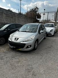 Peugeot 207 poco usata