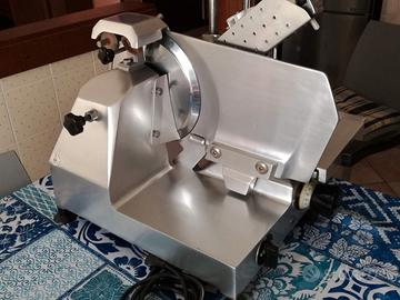 Affettatrice acciaio