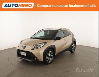 TOYOTA Aygo X DY38489