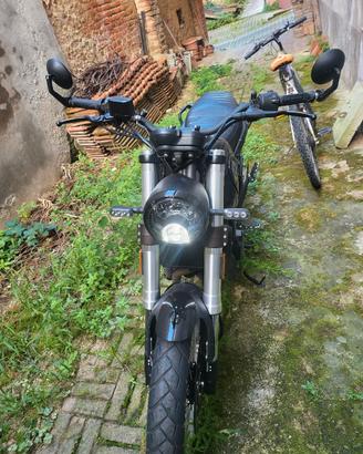 Benelli Leoncino  500
