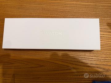 Apple Watch Series 11 GPS + Cellular Cassa 46 mm