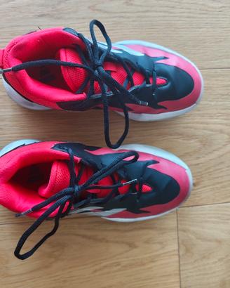 scarpe basket Adidas
