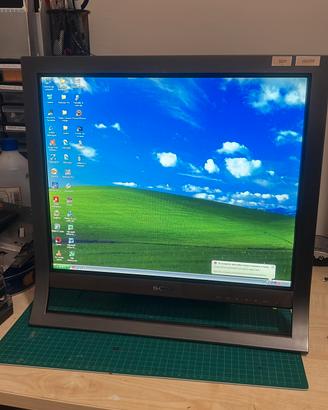 Monitor LCD 19" SONY SDM-HS95 retrogaming