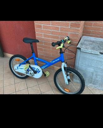 bicicletta btwin blu adatta per bambini dai 5 agli