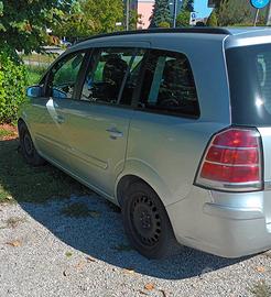 Opel Zafira1.9 CDTI 120CV - 7 posti