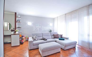 AMPIO TRILOCALE IN SAN PAOLO CON BOX E CANTINA !!!