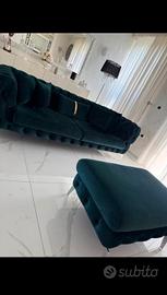 divano con pouf 