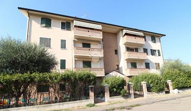 2 LOCALI A REGGIO NELL'EMILIA