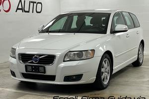 VOLVO V50 STATION WAGON 5 PORTE D2 POLAR