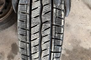 4 gomme