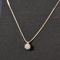 girocollo con Diamante 