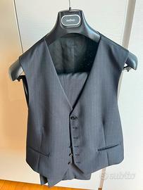 completo elegante uomo