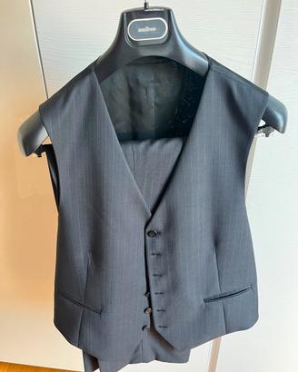 completo elegante uomo