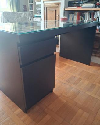 Scrivania MALM ikea